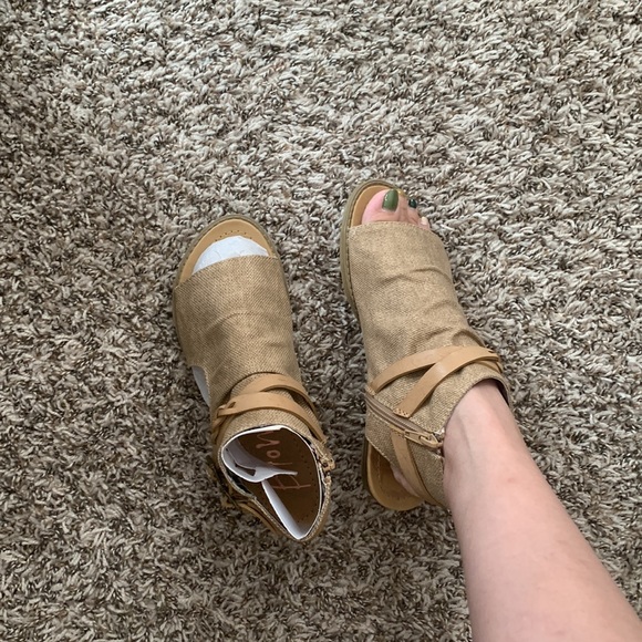 Blowfish . Sahara rancher canvas color brown size US 7 - Picture 12 of 14